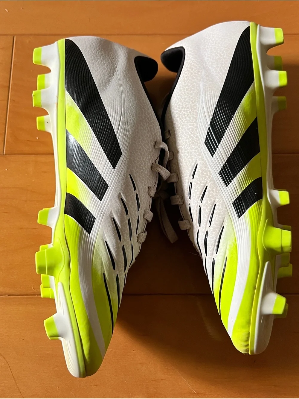 Adidas Kids Predator Soccer Cleats - White & Neon Yellow